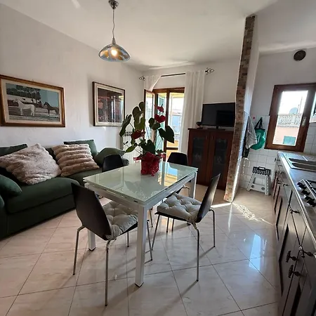 Tina's House Apartmán